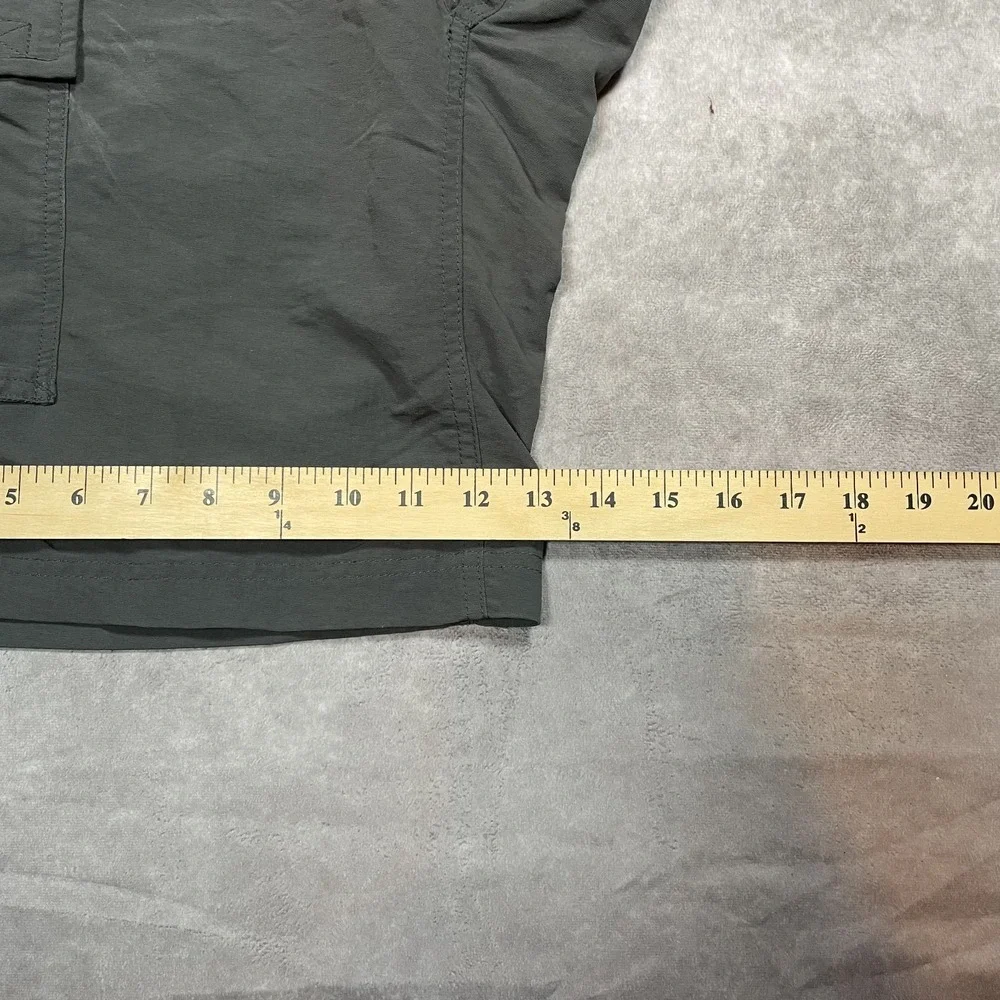 The North Face Medium Shorts Mens Gray 10
